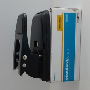 Office Max OM99262 2-Hole Standard Punch In Box 50 Sheets Padded Handle